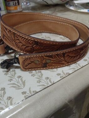 Hand-Tooled Leather Purse  Strap in Tan